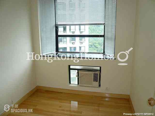 Tai Hang - Ronsdale Garden 07