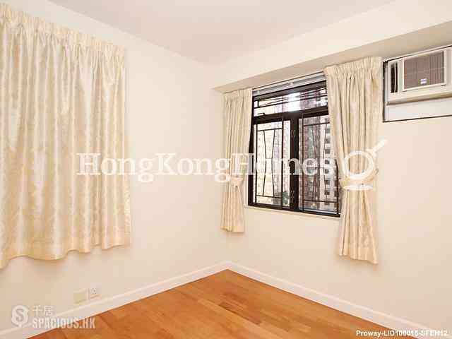 Sai Ying Pun - Wing Cheung Court 04