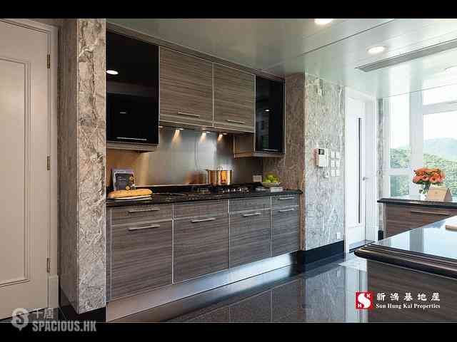 Repulse Bay - Fairmount Terrace 05
