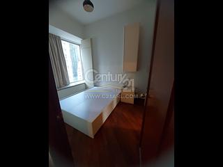 Wan Chai - The Avenue Phase 2 Block 3 03