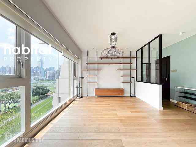 Happy Valley - Champion Court (Building) 04