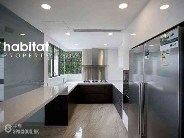 The Peak - Kellett House 05
