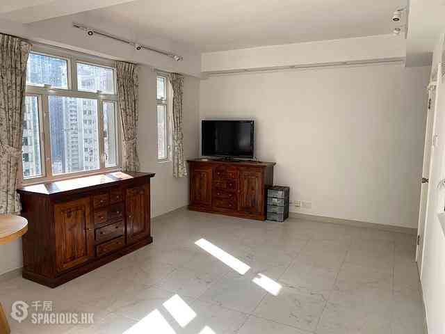 Sai Ying Pun - Hing Tai Building 03