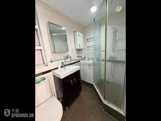 Sai Ying Pun - King Ming Mansion 07