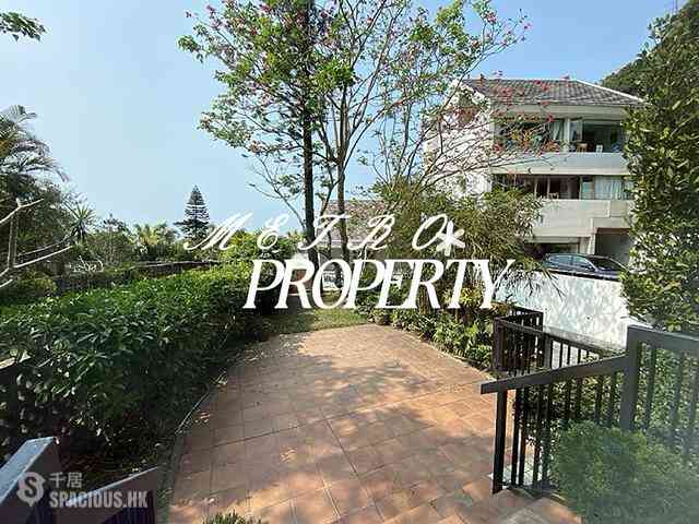 The Peak - Mount Austin Estate 15