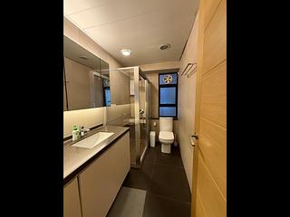 Mid Levels Central - Robinson Heights 05