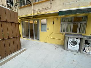 Wan Chai - Pao Woo Mansion 02