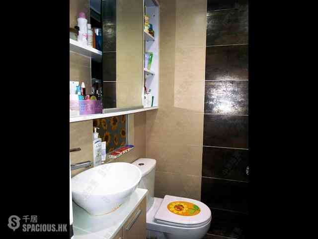 Wan Chai - Pao Woo Mansion 09