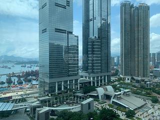 West Kowloon - The Harbourside 18