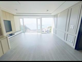 Chung Hom Kok - Hillgrove 03