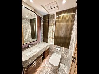 Mid Levels Central - 22A, Kennedy Road 06