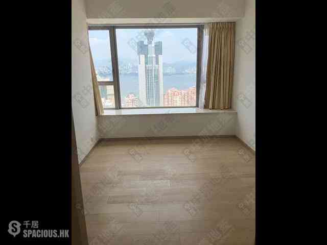 Sai Ying Pun - The Summa Block 2 03