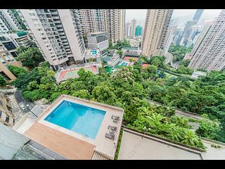 Mid Levels Central - May Tower Block 1 06