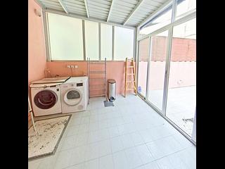 Stanley - Redhill Peninsula Site A (Phase 4) 17