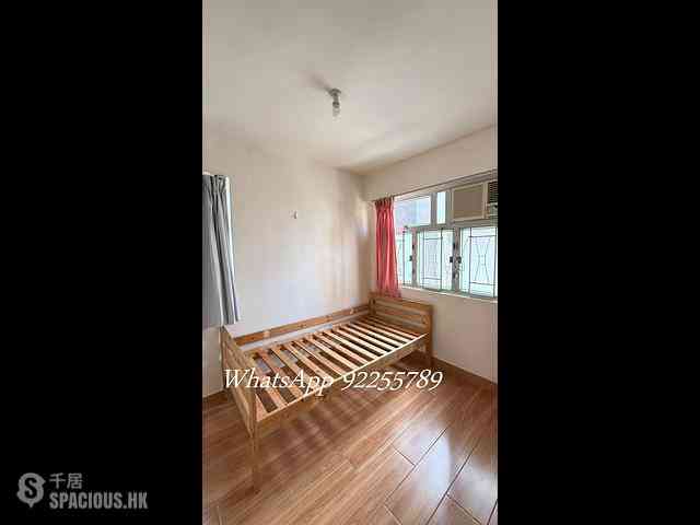 Sai Ying Pun - Tung Cheung Building 02