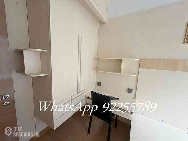 Sai Ying Pun - Island Crest 05