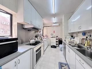 Mid Levels Central - Kennedy Heights 05