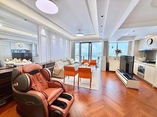 Wong Chuk Hang - Marinella 11