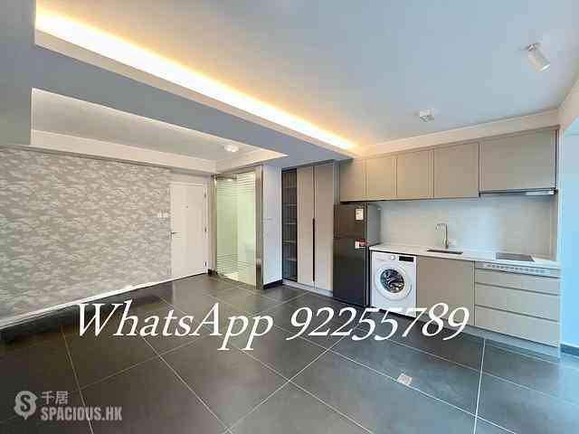 Sai Ying Pun - Wah Fai Court 02