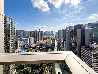 Wong Chuk Hang - The Southside Phase 3C Blue Coast II 06
