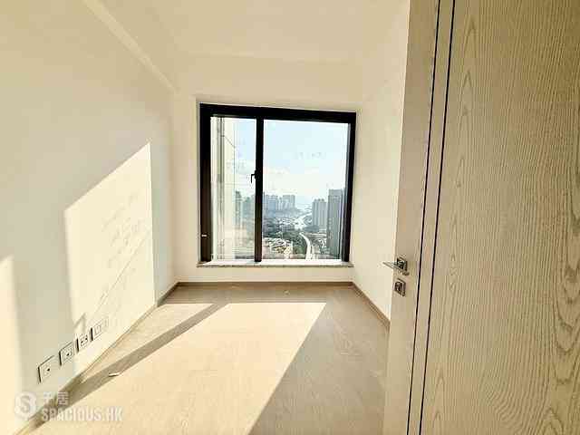 Wong Chuk Hang - The Southside Phase 3C Blue Coast II 11