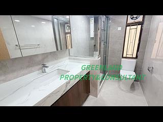 Mid Levels Central - Right Mansion 12