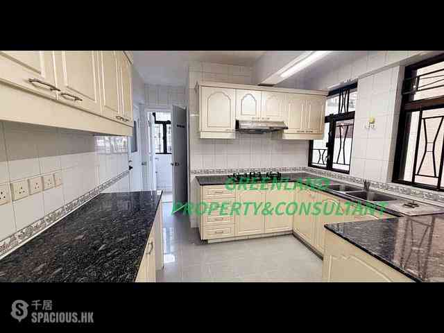 Mid Levels Central - Right Mansion 10