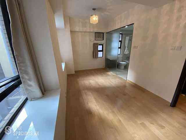 Sai Ying Pun - Island Crest 08