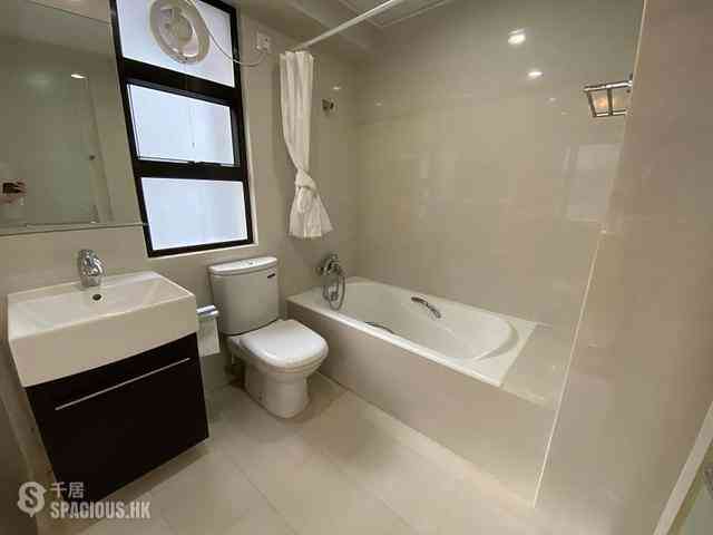 Mid Levels Central - Robinson Heights 06