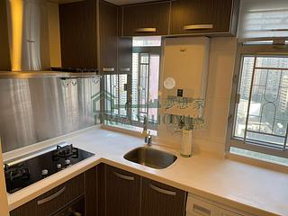 Sai Ying Pun - Golden Phoenix Court 04