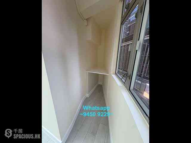 Sheung Wan - Kai Fung Mansion (Building) 12
