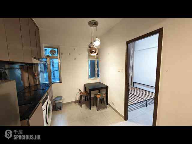 Sheung Wan - 17, Ko Shing Street 01