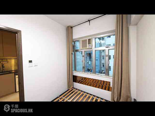 Sheung Wan - 17, Ko Shing Street 03