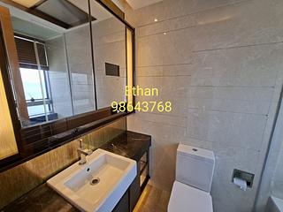 Kennedy Town - Imperial Kennedy 21