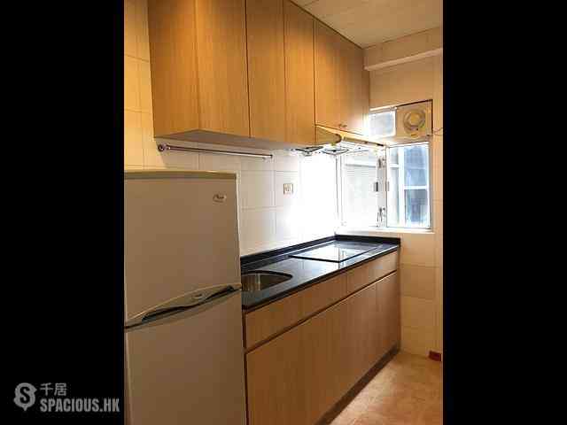 Wan Chai - Ying King Building (Mansion) 03