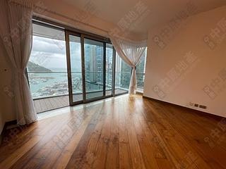 Ap Lei Chau - Marina South 02