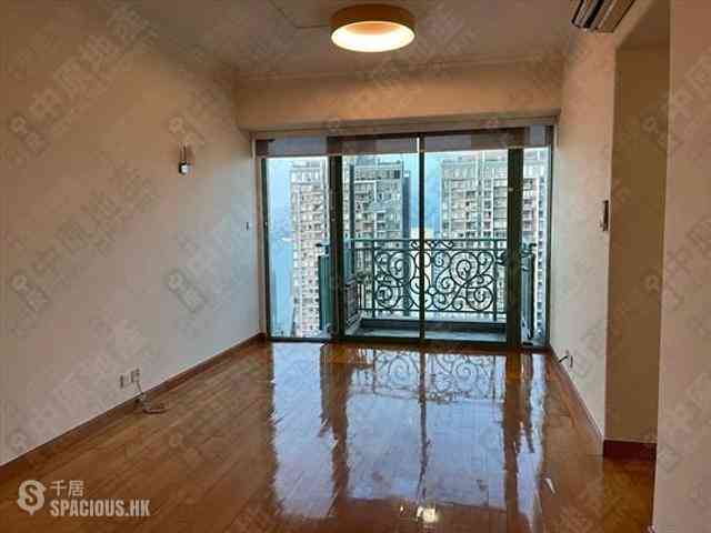 Sai Ying Pun - Bon-Point 01