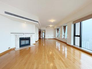 Mid Levels Central - Fairlane Tower 02