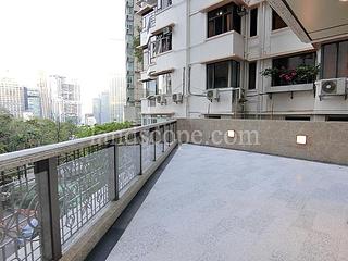 Mid Levels Central - 3, MacDonnell Road 03