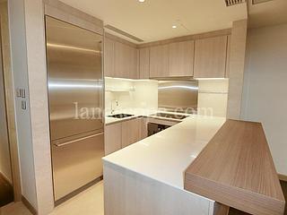 Mid Levels Central - 3, MacDonnell Road 06