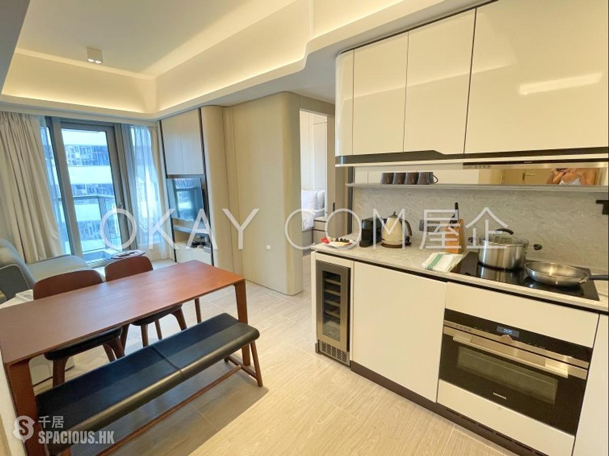 Mid Levels Central - Townplace Soho 01
