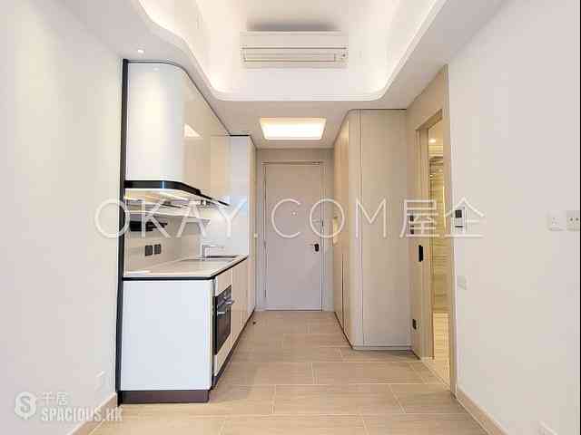 Mid Levels Central - Townplace Soho 01