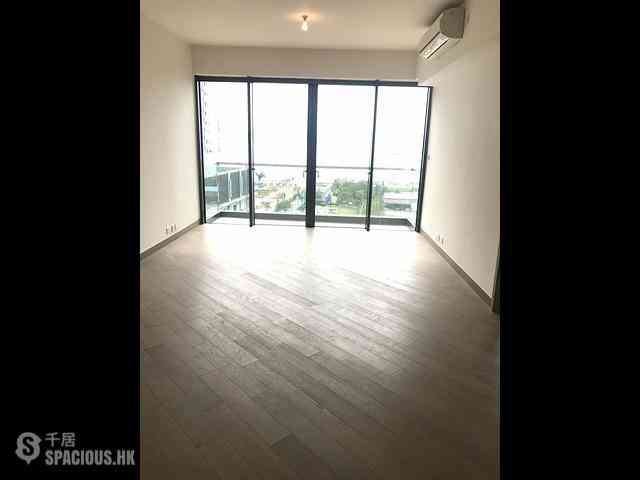 Tseung Kwan O - The Wings Ocean Wings Block 8 06