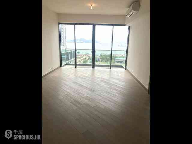 Tseung Kwan O - The Wings Ocean Wings Block 8 07