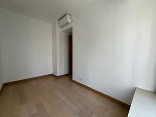 Sai Ying Pun - Island Crest 06
