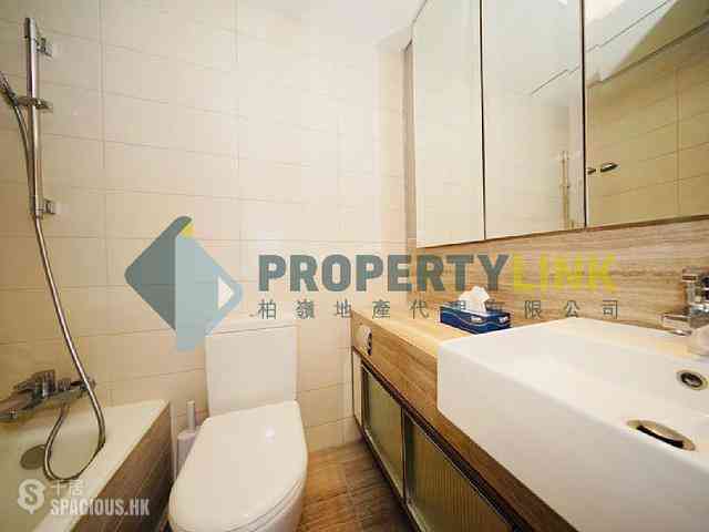Sai Ying Pun - Island Crest 04