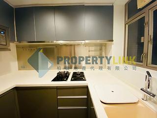 Sai Ying Pun - Island Crest 05