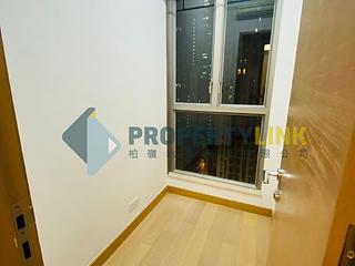 Sai Ying Pun - Island Crest 07