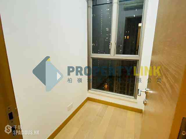Sai Ying Pun - Island Crest 07
