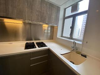Sai Ying Pun - Island Crest 14